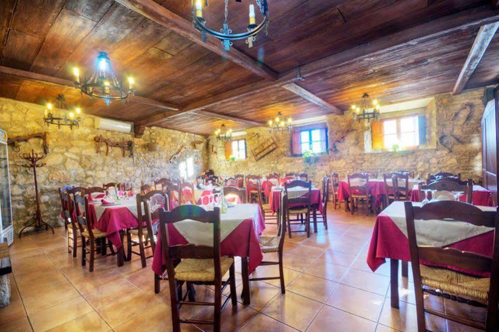 TUGASA Hotel La Posada Villaluenga Del Rosario Exterior foto